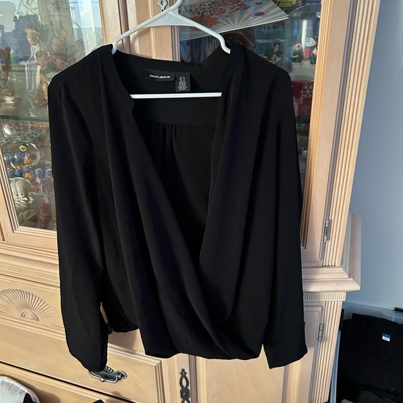 Dkny Tops - NWOT DKNY Women's Black Drape Blouse